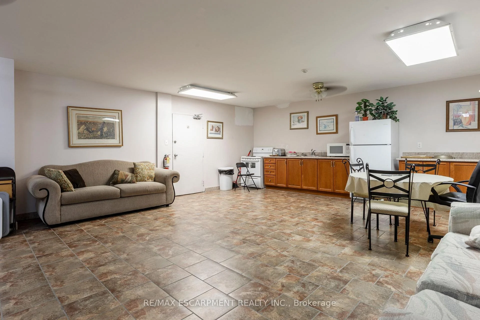 Photo 52 of Unit 508, 793 Colborne Street E, Brantford, Echo Place — HOMEH