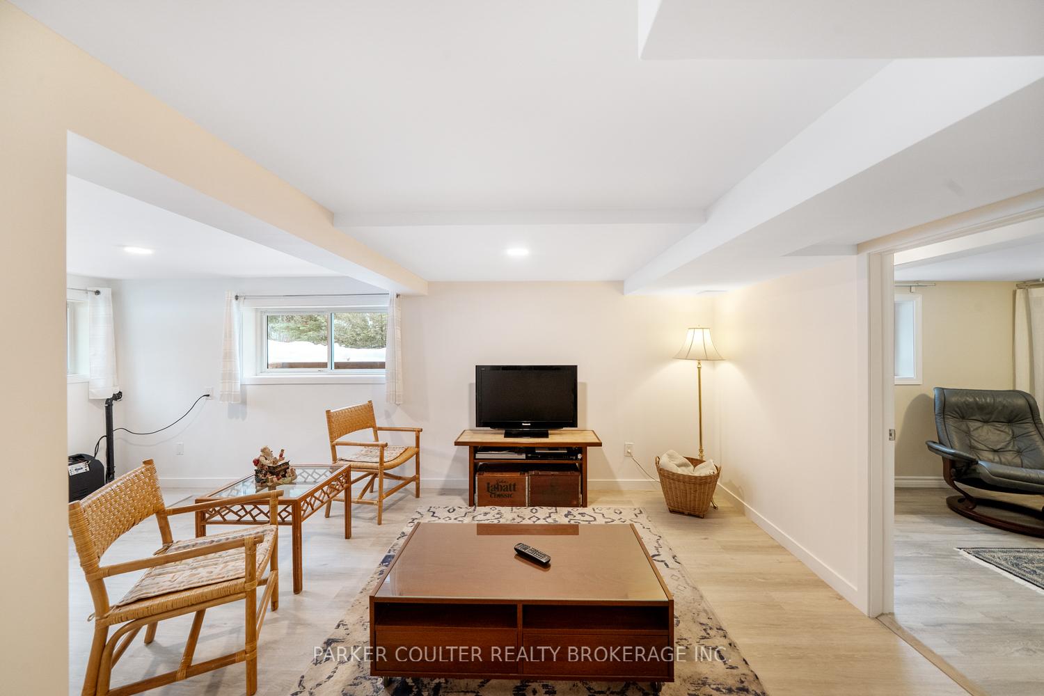 Photo 12 of 11 Duquette Court, Tiny, Rural Tiny — HOMEH