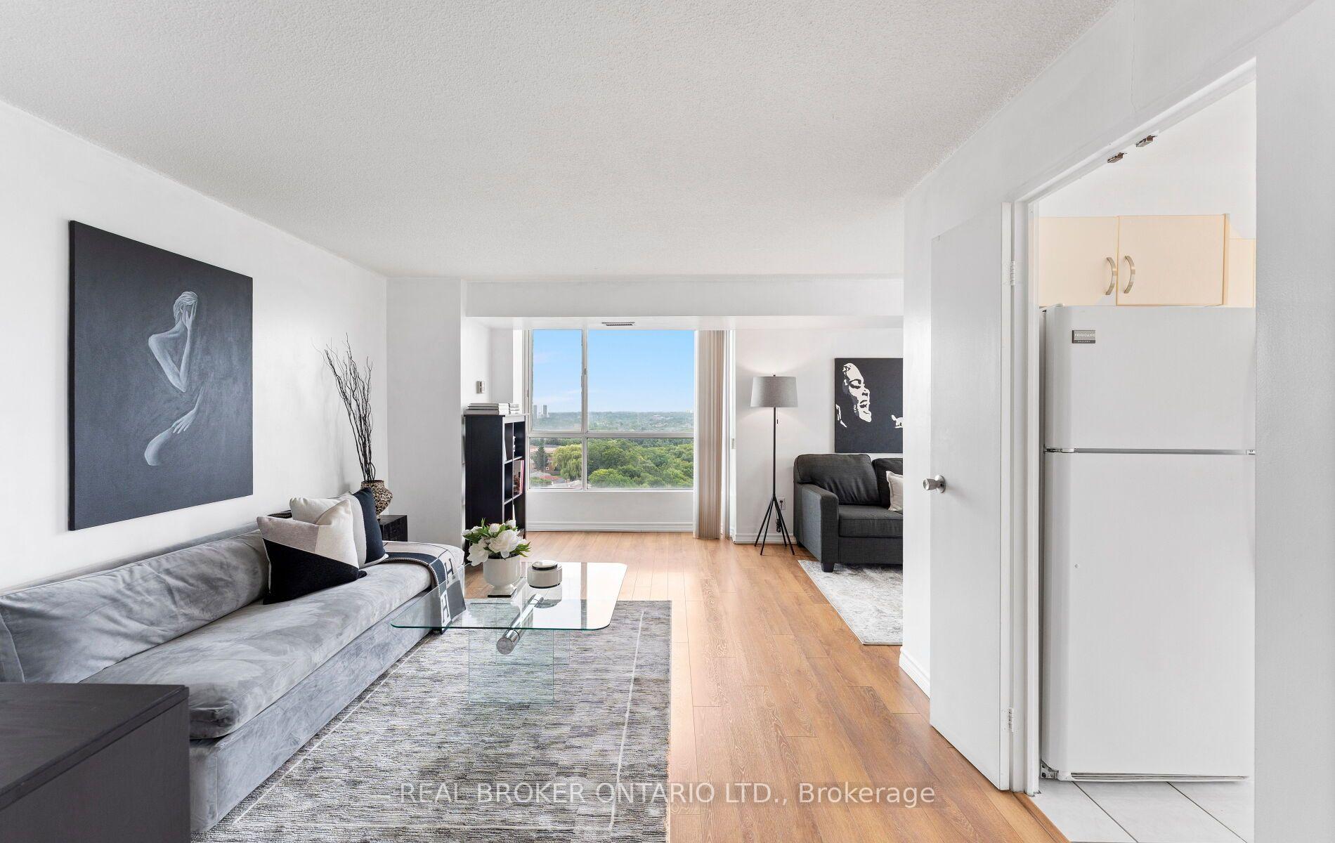Photo 4 of Unit 1809, 3077 Weston Road, North York, Humberlea-Pelmo Park — HOMEH