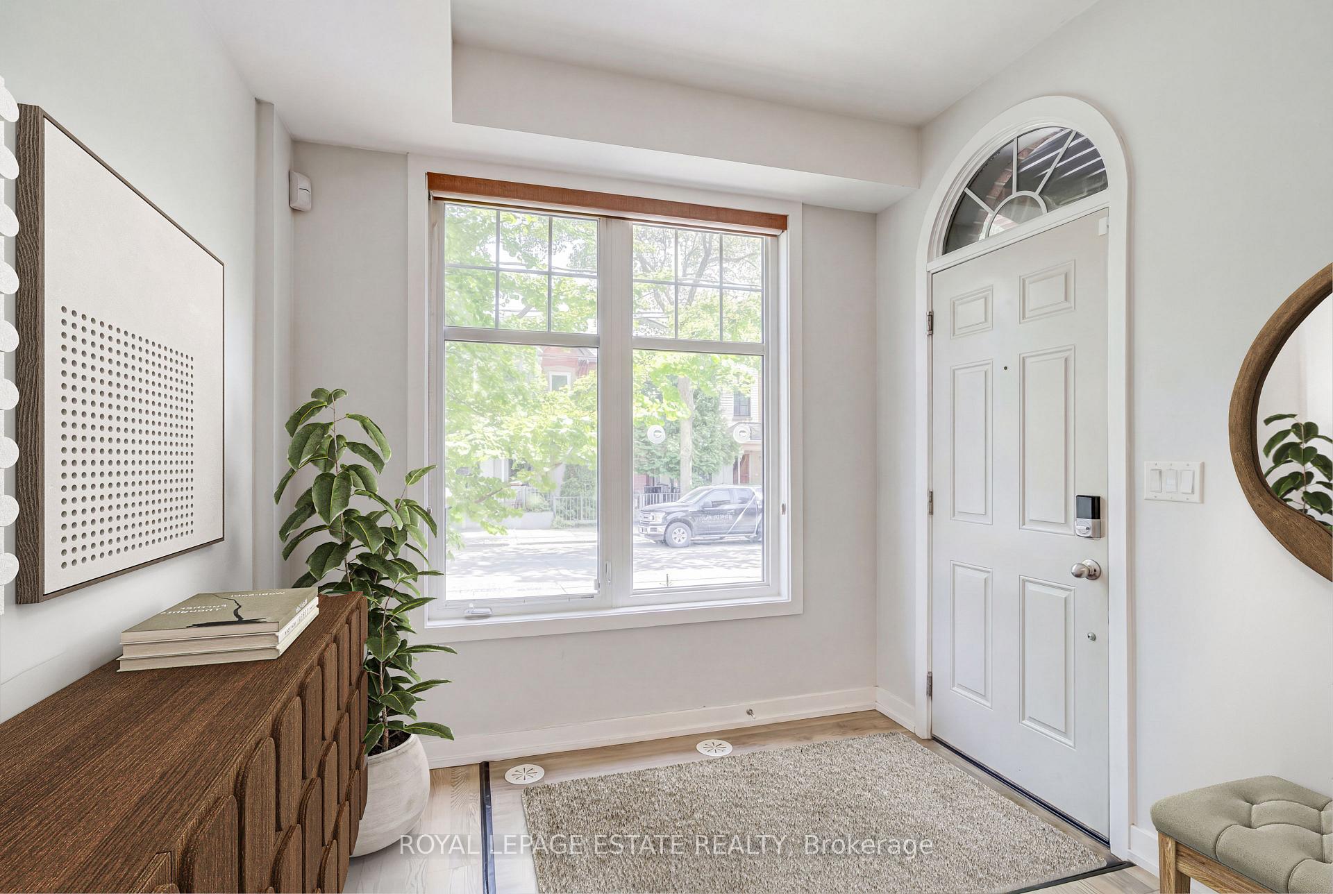 Photo 3 of Unit 32, 140 Broadview Avenue, Toronto, South Riverdale — HOMEH