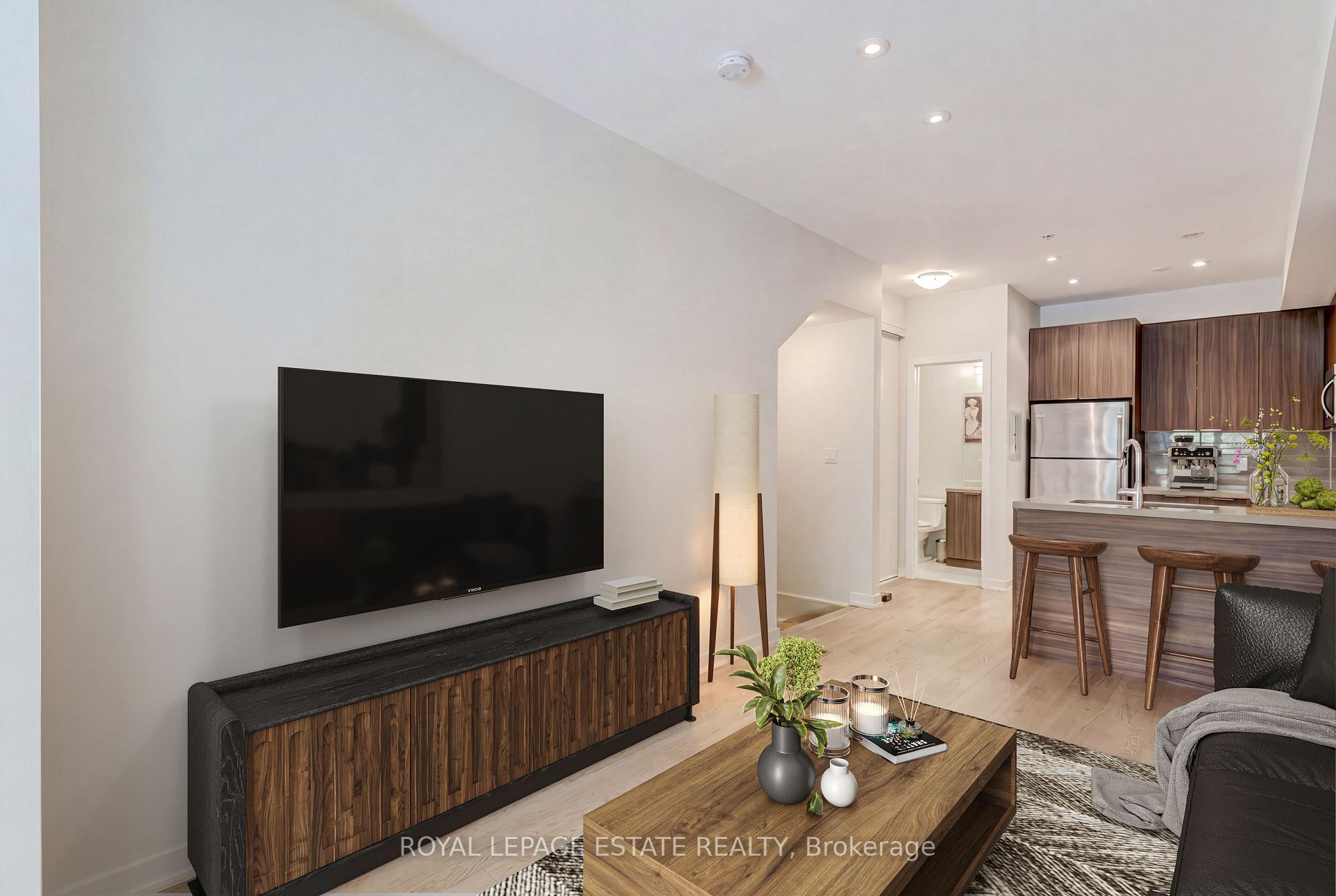 Photo 4 of Unit 32, 140 Broadview Avenue, Toronto, South Riverdale — HOMEH