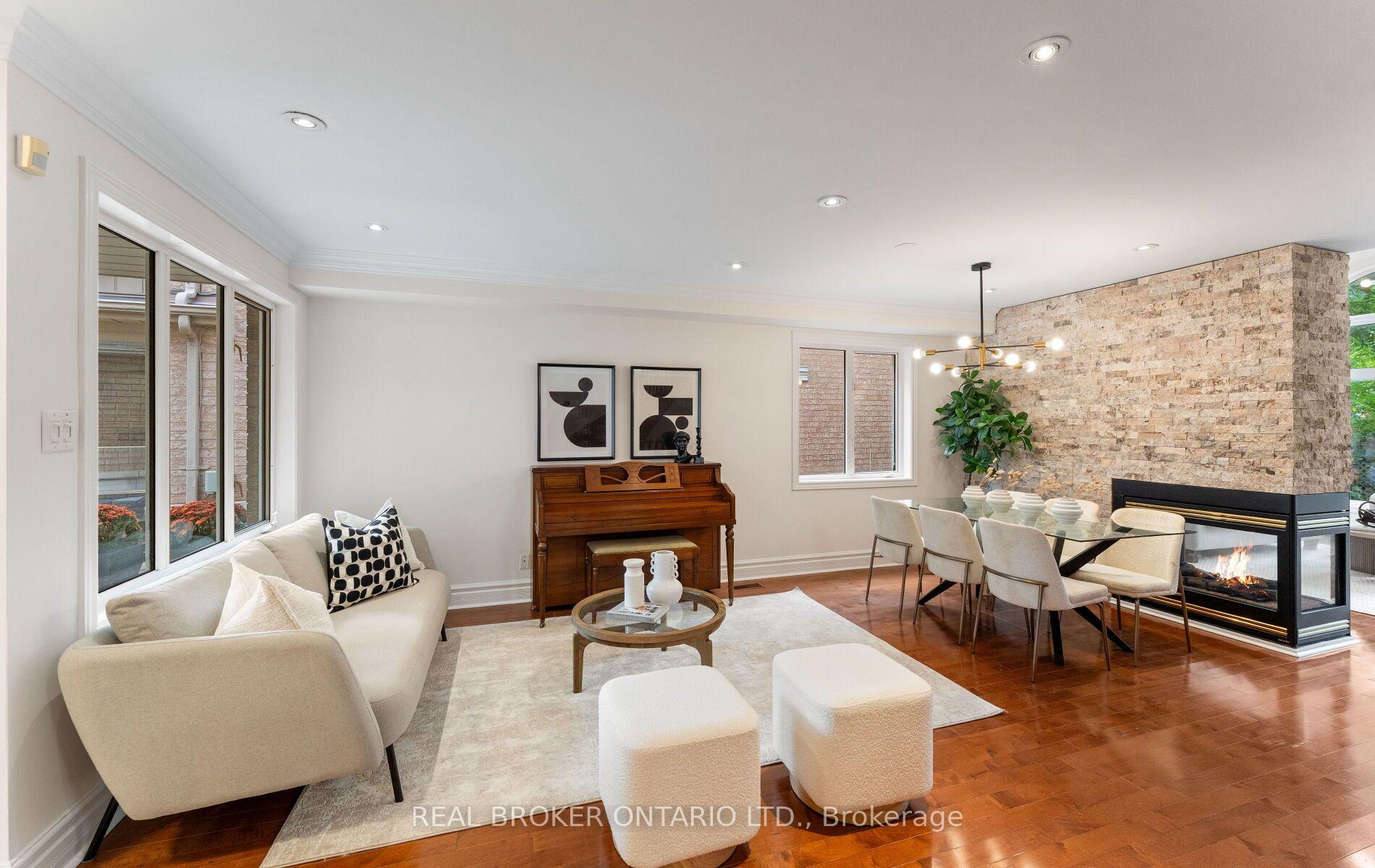 Photo 6 of 84 Sandway Crescent, Vaughan, Maple — HOMEH