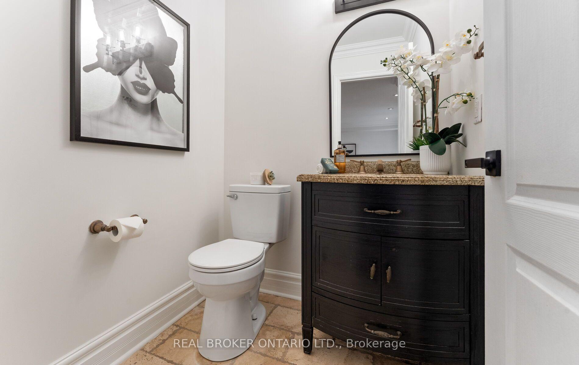 Photo 15 of 84 Sandway Crescent, Vaughan, Maple — HOMEH