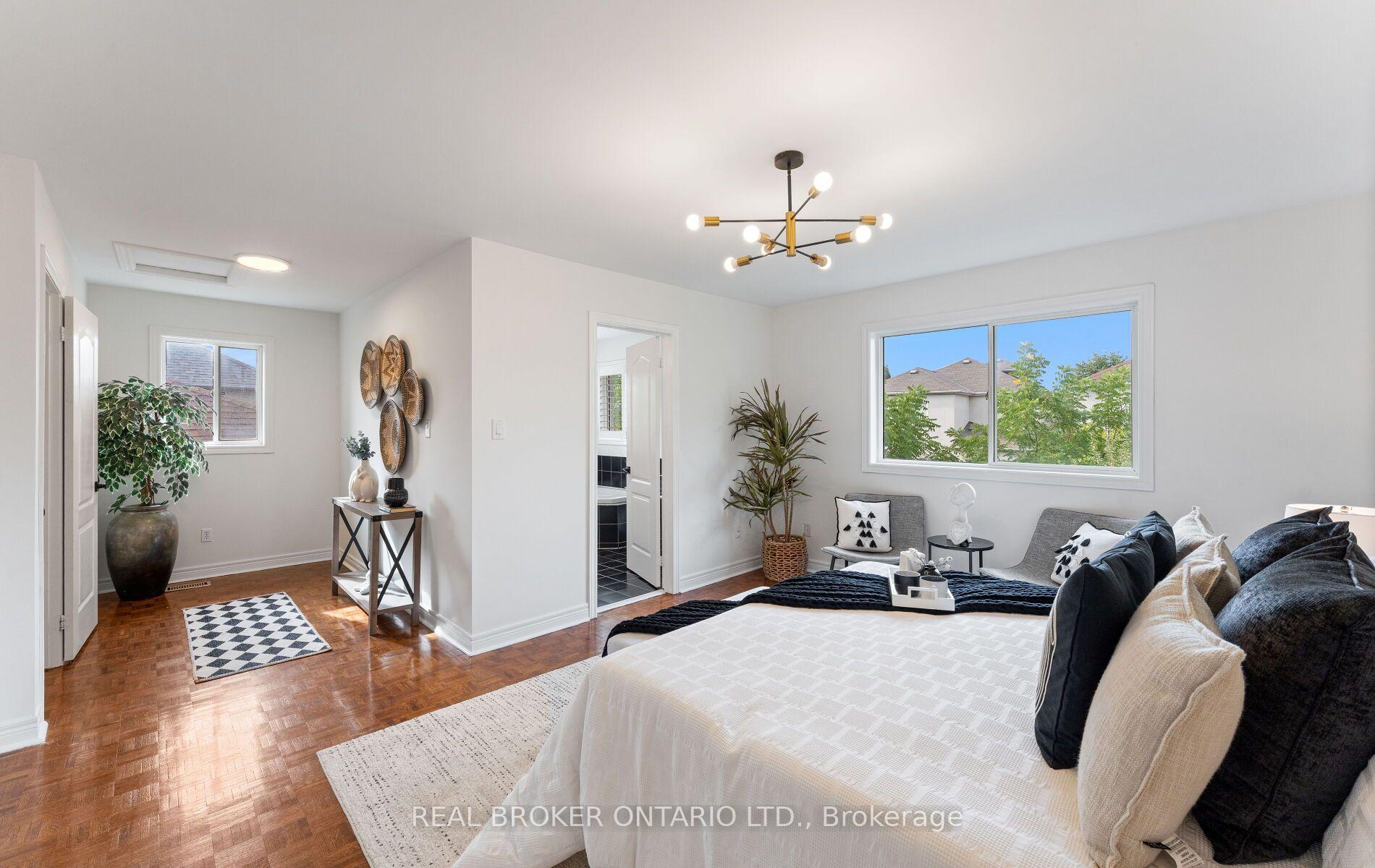 Photo 26 of 84 Sandway Crescent, Vaughan, Maple — HOMEH