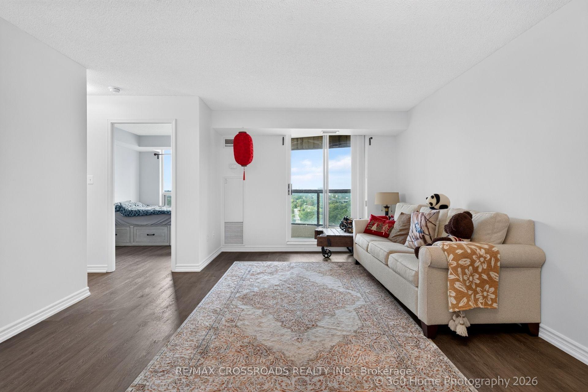 Photo 6 of Unit 1506, 23 Lorraine Drive, North York, Willowdale West — HOMEH