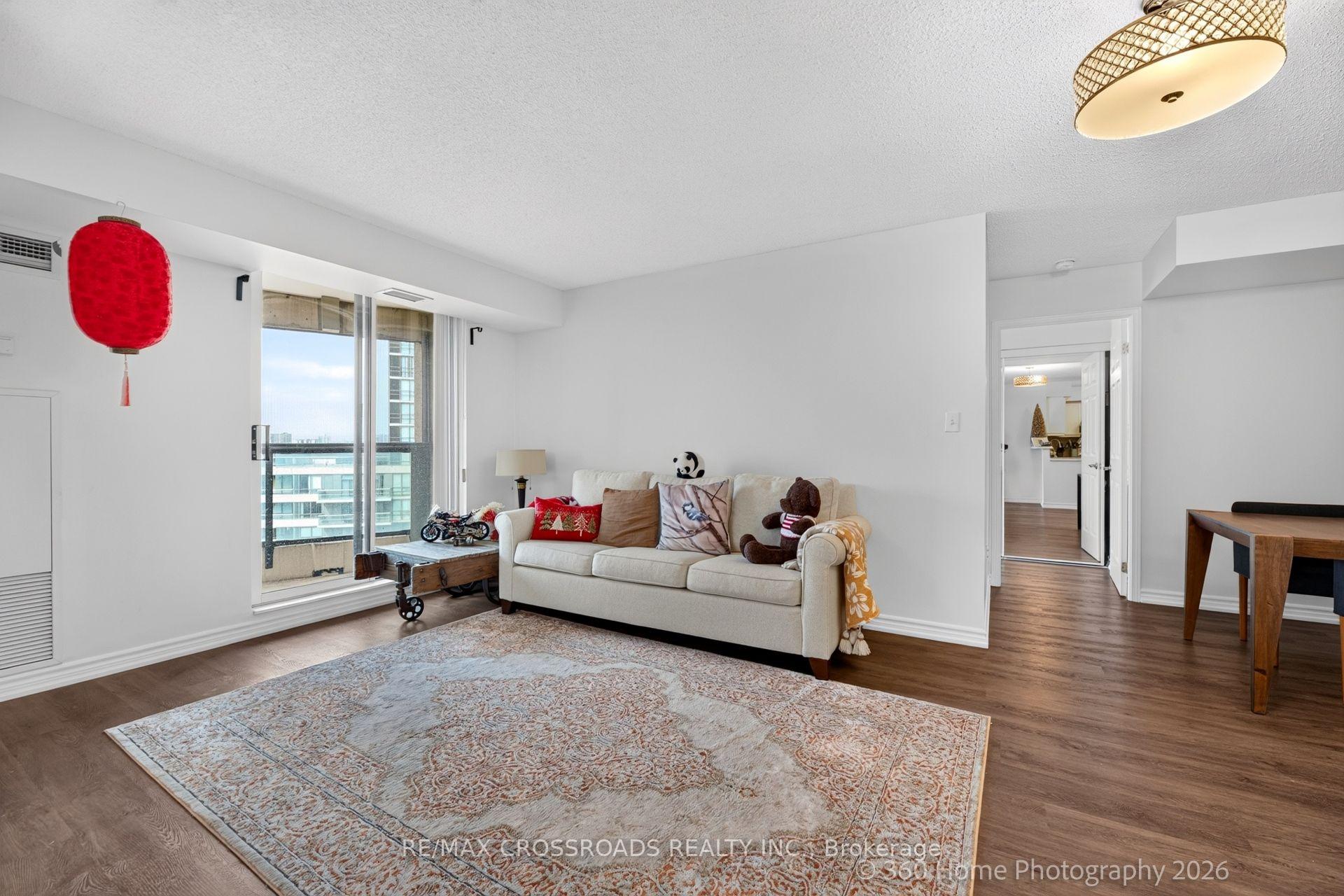 Photo 10 of Unit 1506, 23 Lorraine Drive, North York, Willowdale West — HOMEH