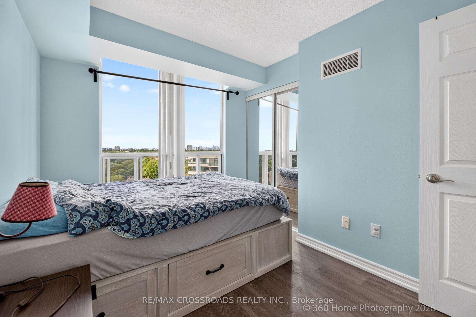 Photo 18 of Unit 1506, 23 Lorraine Drive, North York, Willowdale West — HOMEH