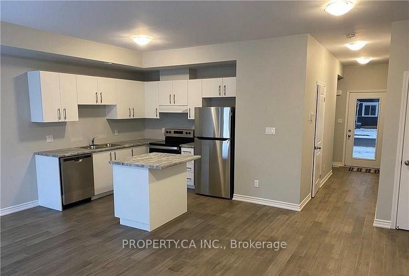 Photo 3 of 154 Broadway Lane, Welland, Broadway — HOMEH