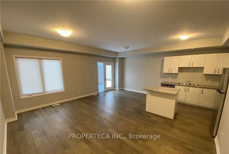 Photo 4 of 154 Broadway Lane, Welland, Broadway — HOMEH