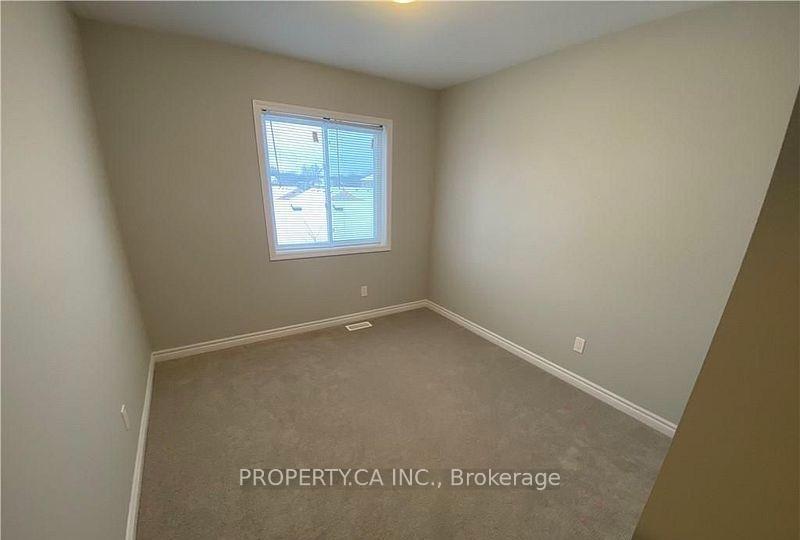 Photo 7 of 154 Broadway Lane, Welland, Broadway — HOMEH