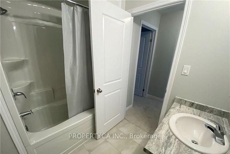 Photo 14 of 154 Broadway Lane, Welland, Broadway — HOMEH