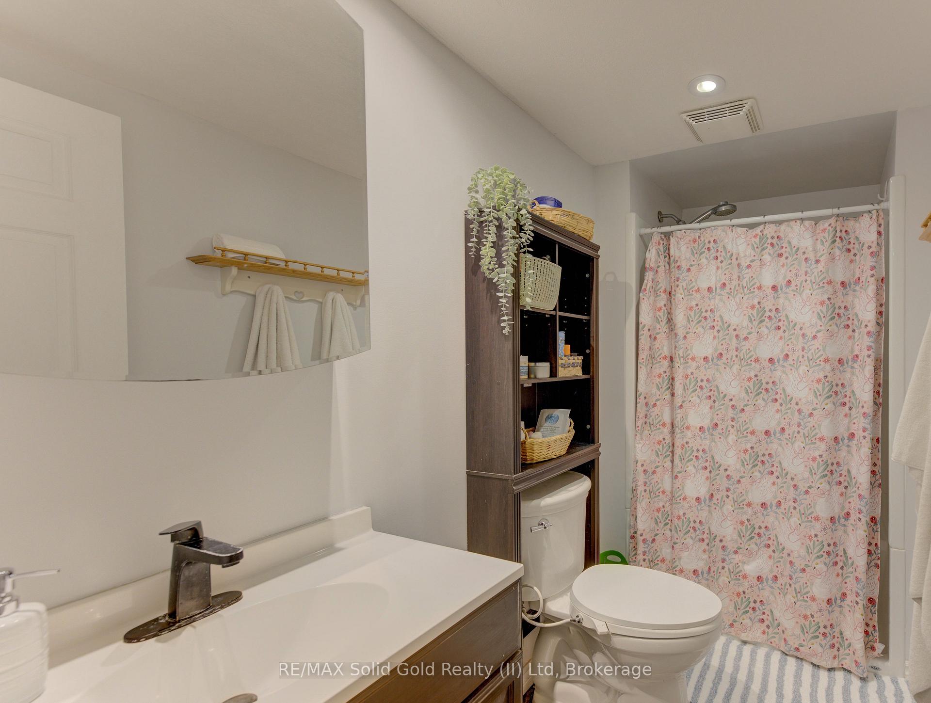 Photo 11 of 3762 Nafziger Road, Wellesley — HOMEH