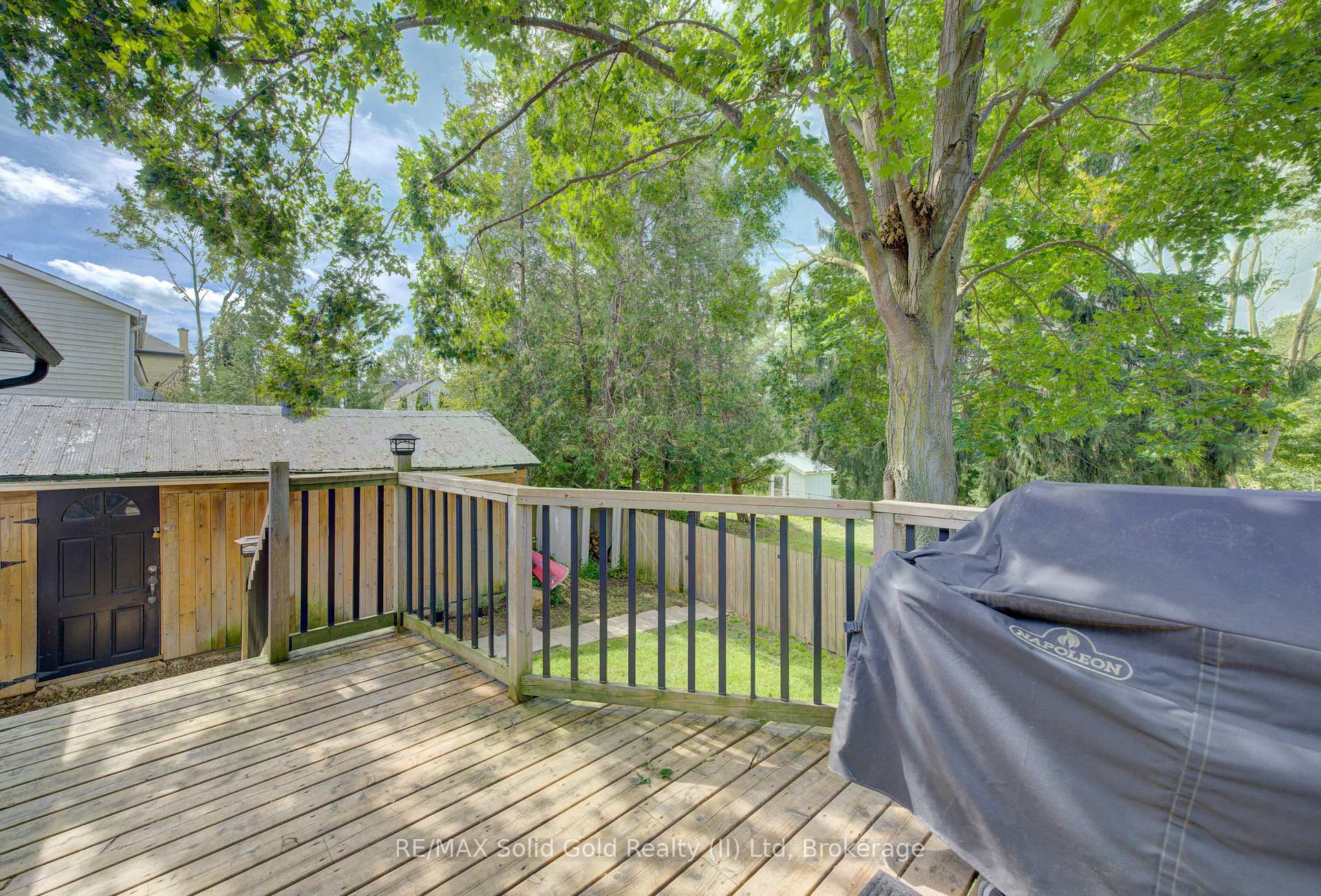 Photo 12 of 3762 Nafziger Road, Wellesley — HOMEH