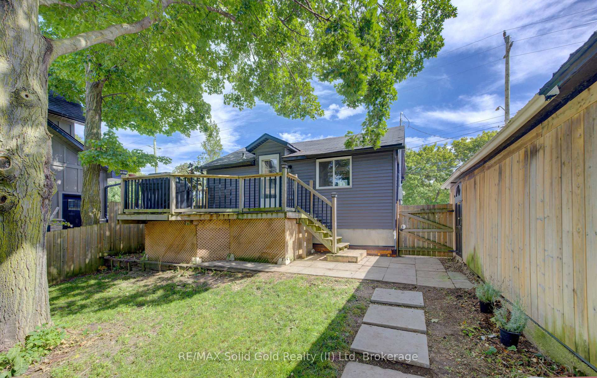 Photo 13 of 3762 Nafziger Road, Wellesley — HOMEH