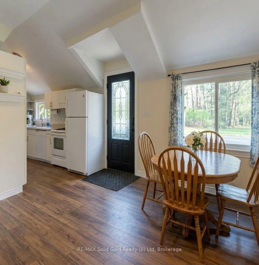 Photo 7 of 3762 Nafziger Road, Wellesley — HOMEH