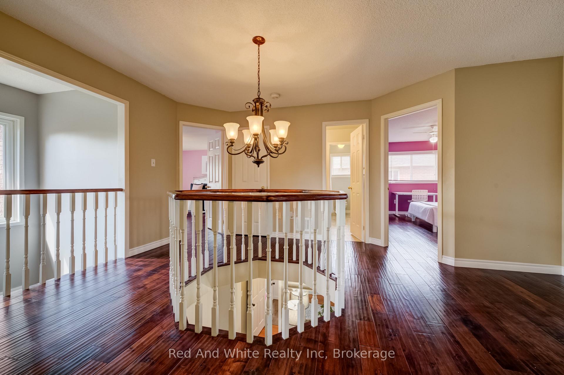 Photo 24 of 554 Grand Ridge Drive, Cambridge, Southwood - Kinbridge — HOMEH