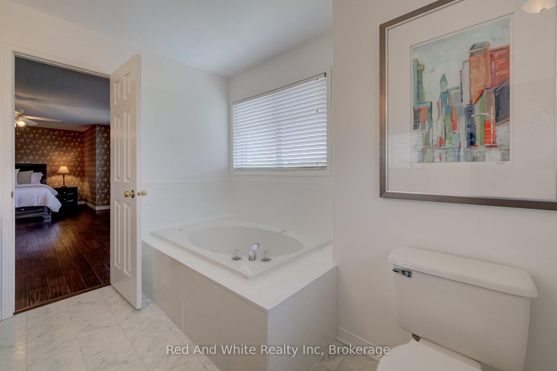 Photo 28 of 554 Grand Ridge Drive, Cambridge, Southwood - Kinbridge — HOMEH