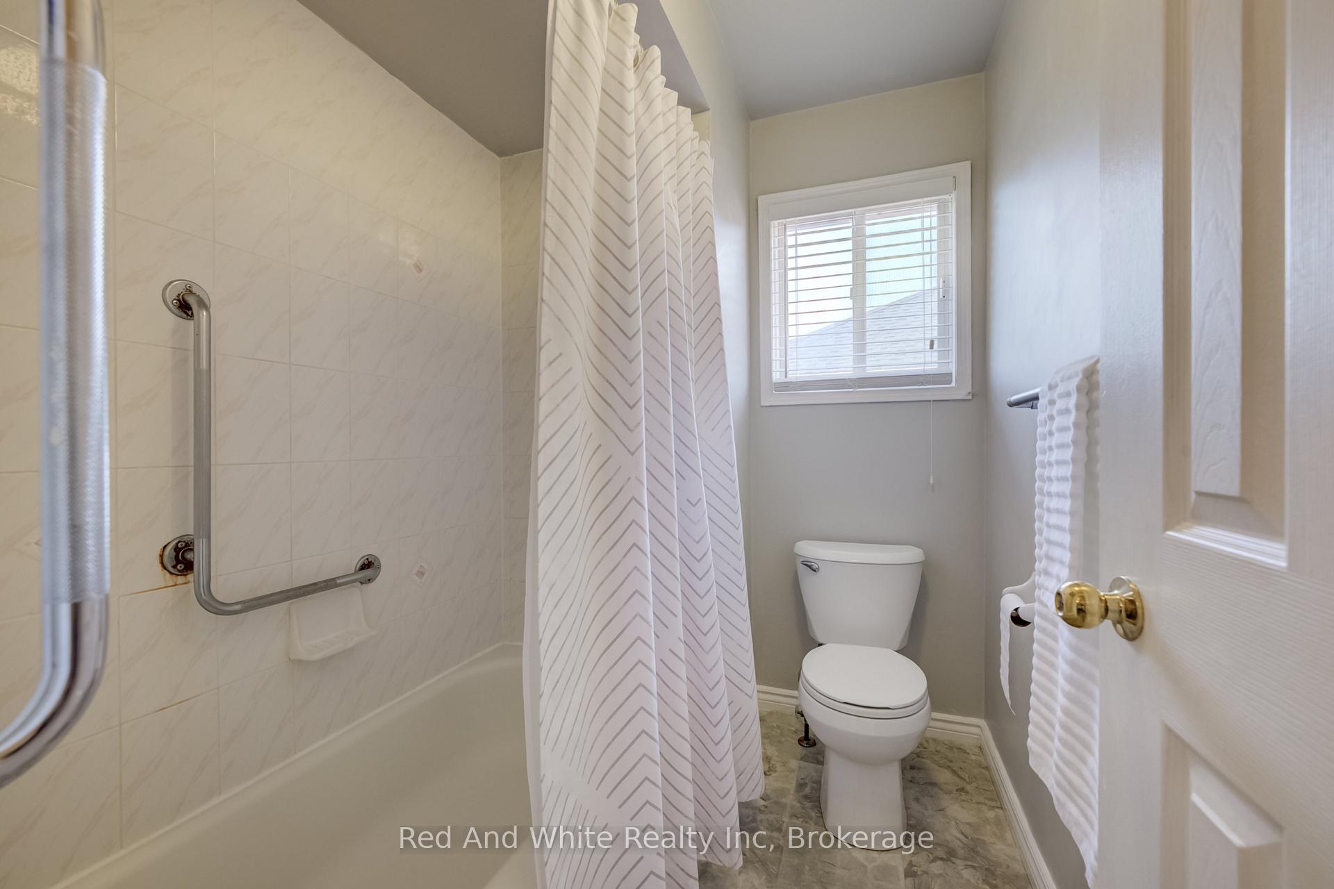 Photo 32 of 554 Grand Ridge Drive, Cambridge, Southwood - Kinbridge — HOMEH