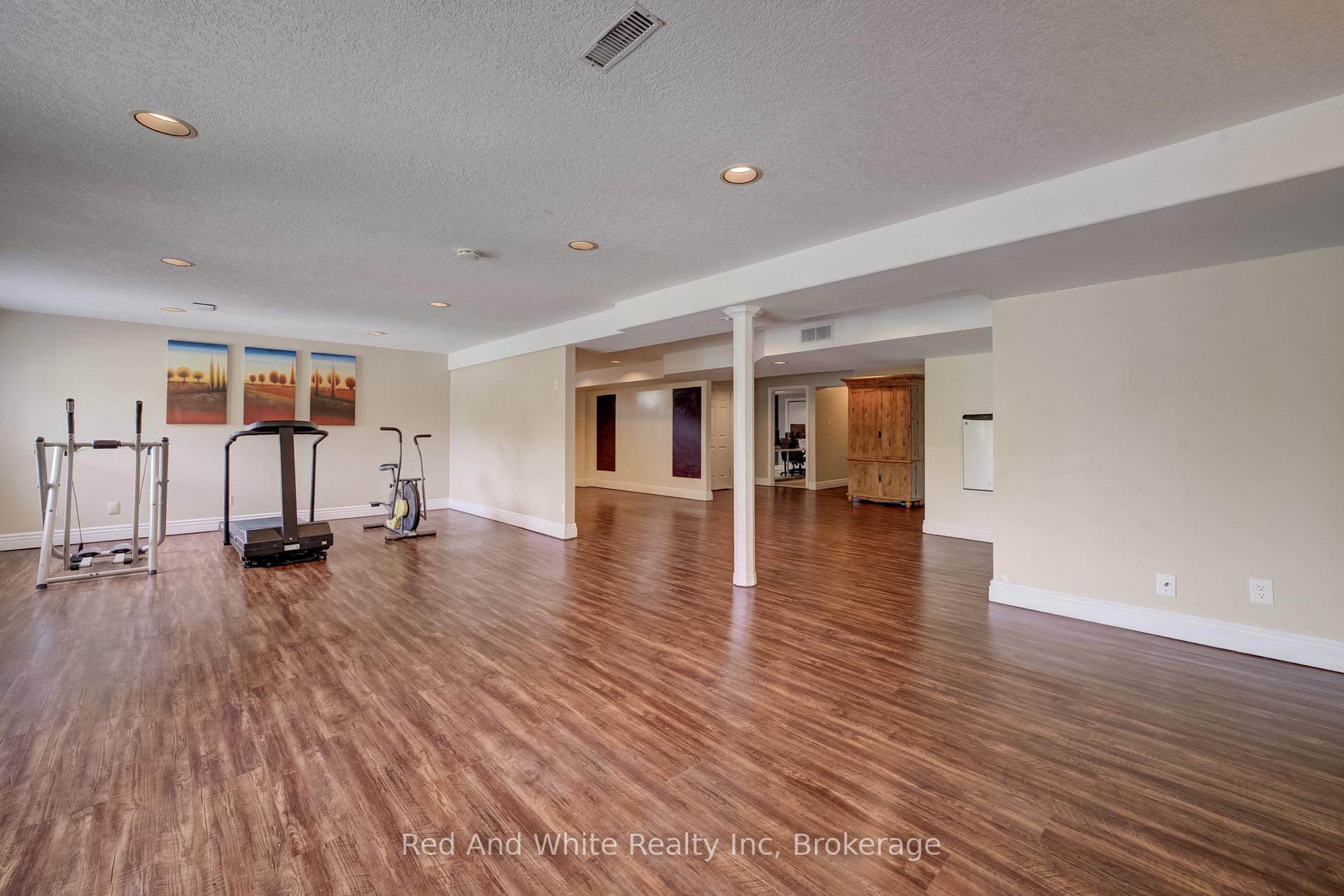 Photo 39 of 554 Grand Ridge Drive, Cambridge, Southwood - Kinbridge — HOMEH