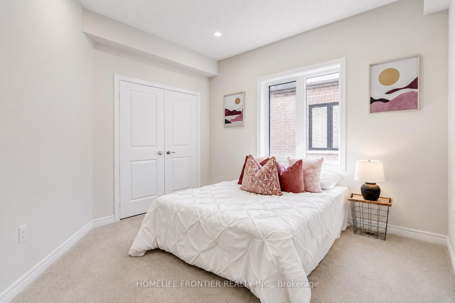 Photo 16 of 879 Plum Place, Milton, Cobban — HOMEH