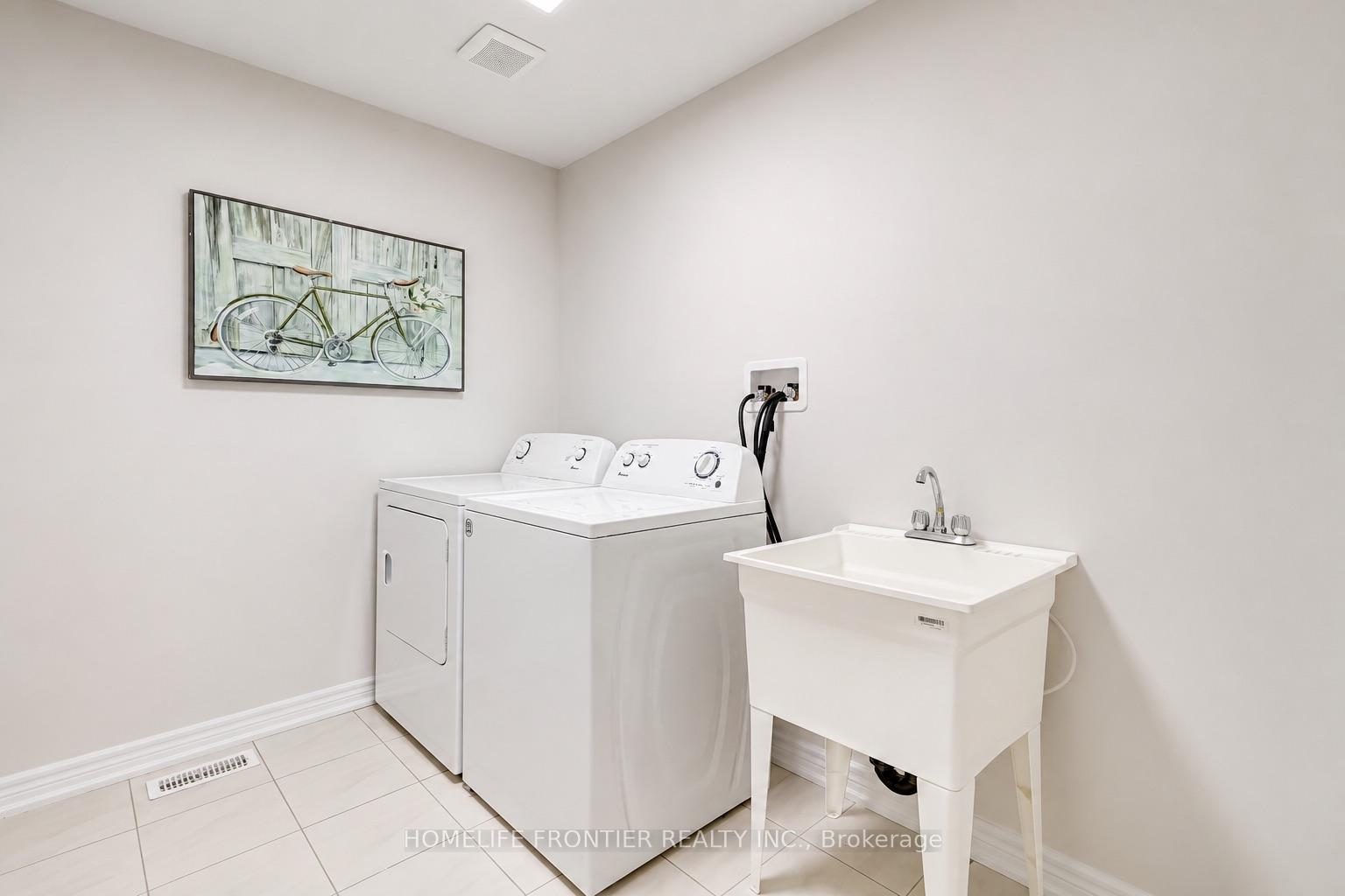Photo 26 of 879 Plum Place, Milton, Cobban — HOMEH