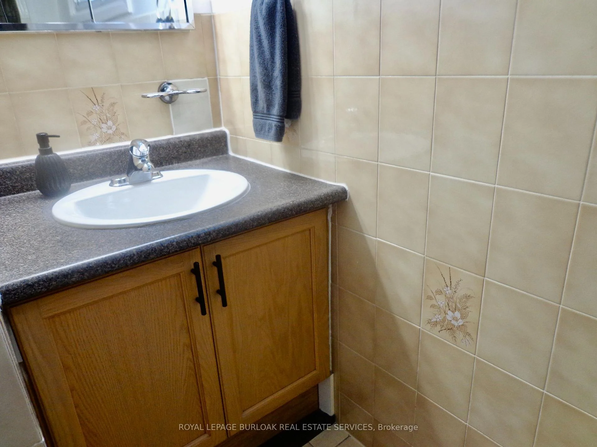 Photo 67 of 57 Harrison Avenue, Hamilton, Homeside — HOMEH