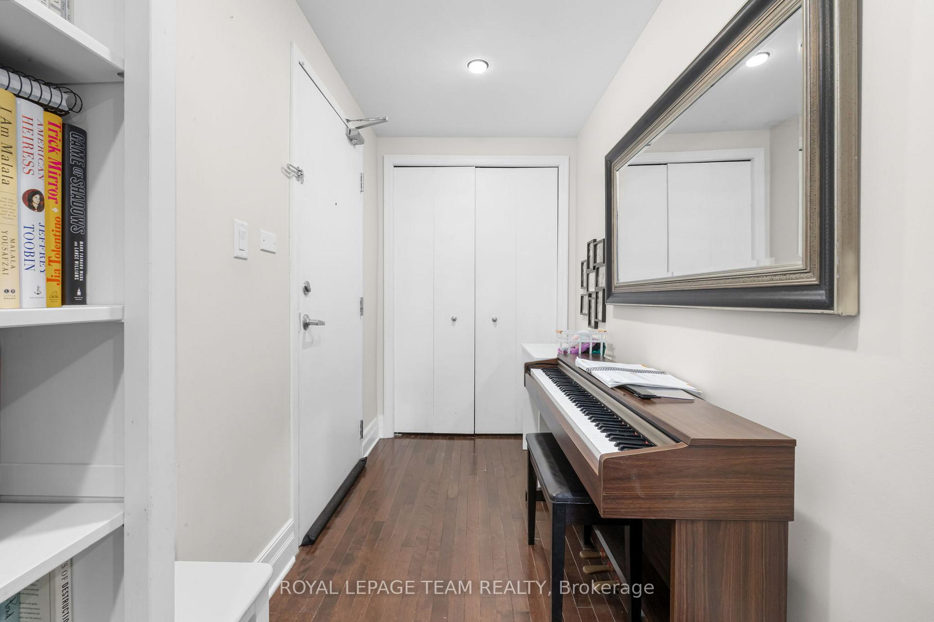 Photo 6 of Unit 212, 950 Marguerite Avenue, Ottawa, Overbrook — HOMEH