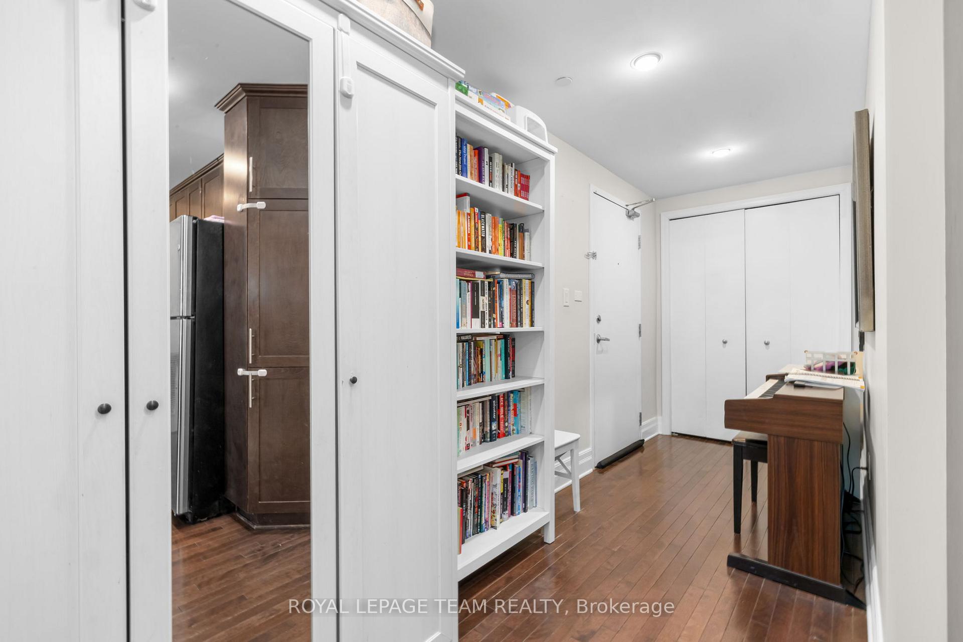 Photo 7 of Unit 212, 950 Marguerite Avenue, Ottawa, Overbrook — HOMEH