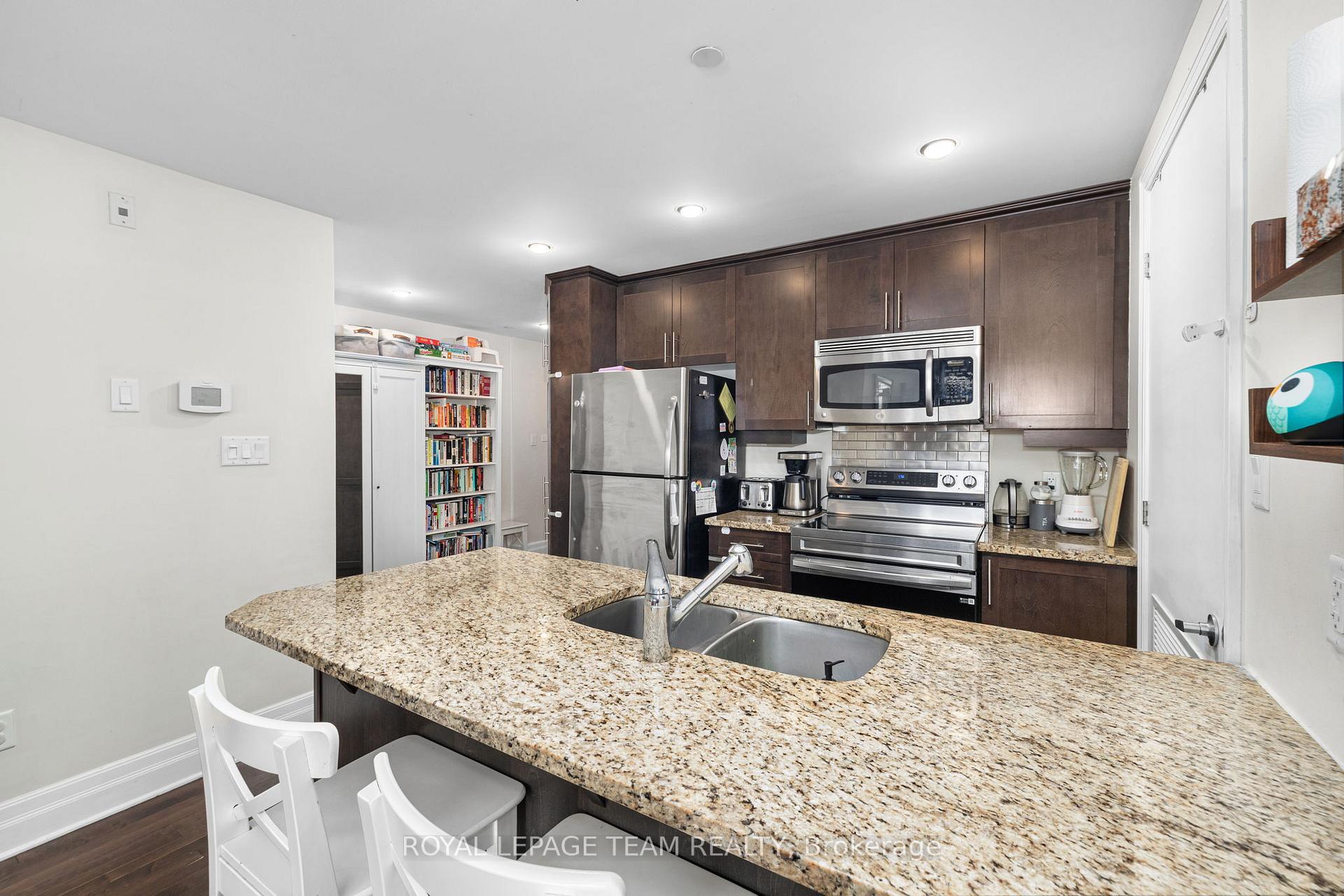 Photo 15 of Unit 212, 950 Marguerite Avenue, Ottawa, Overbrook — HOMEH