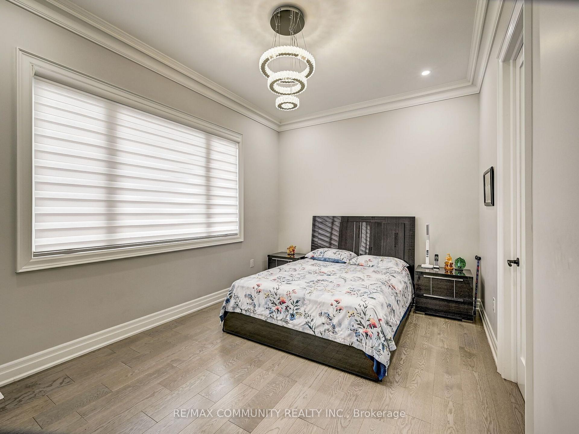 Photo 14 of 75 Havagal Crescent, Markham, Unionville — HOMEH