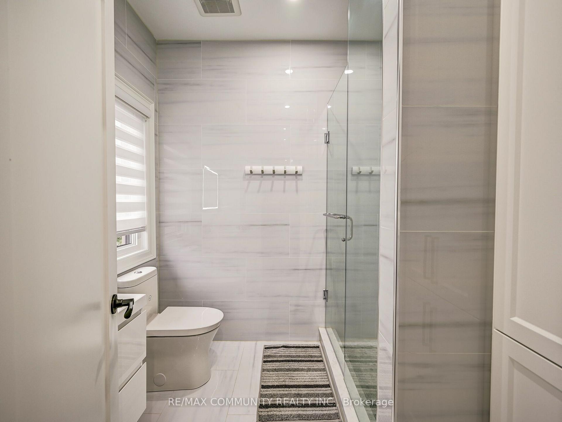 Photo 19 of 75 Havagal Crescent, Markham, Unionville — HOMEH