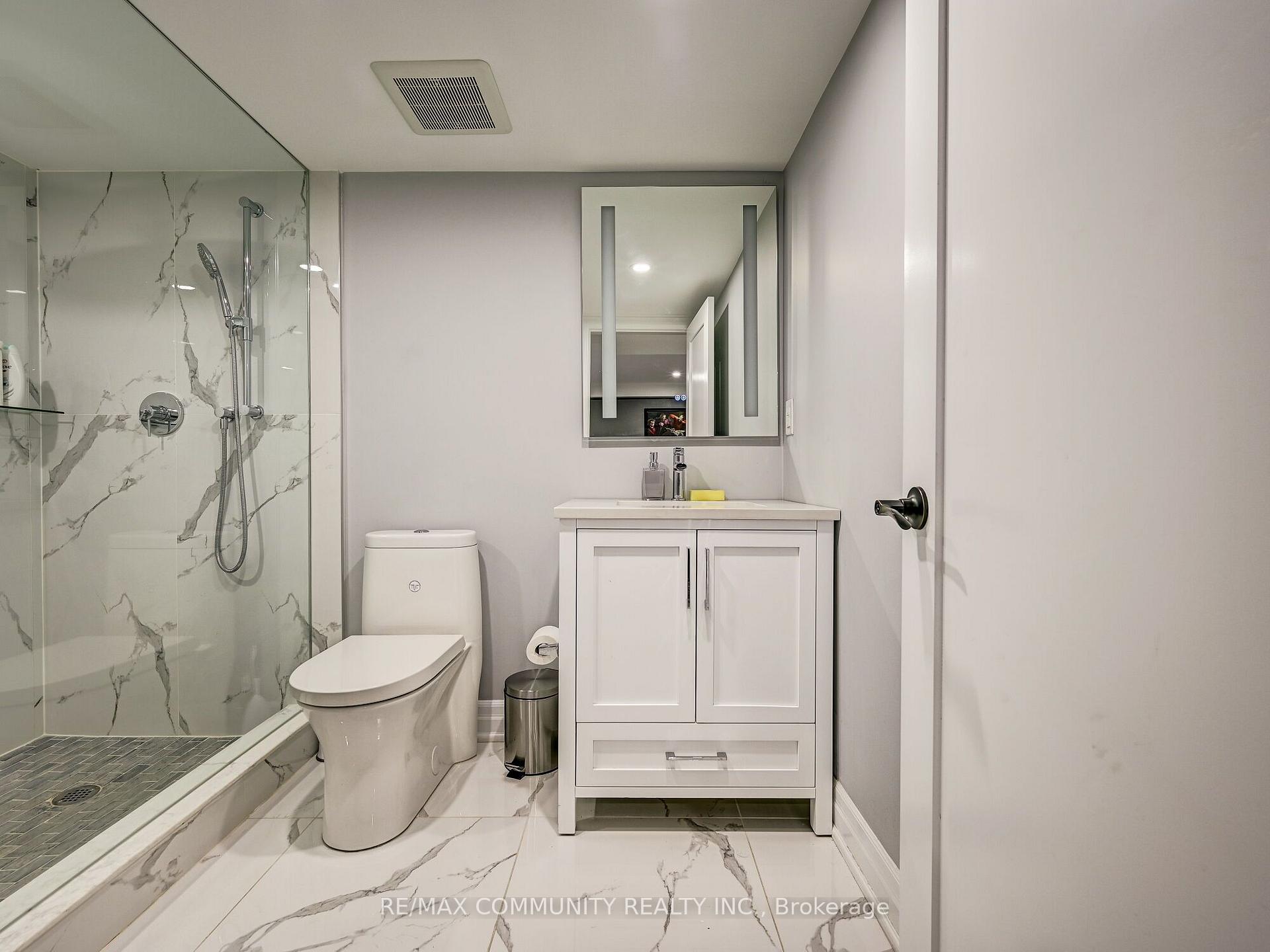 Photo 28 of 75 Havagal Crescent, Markham, Unionville — HOMEH