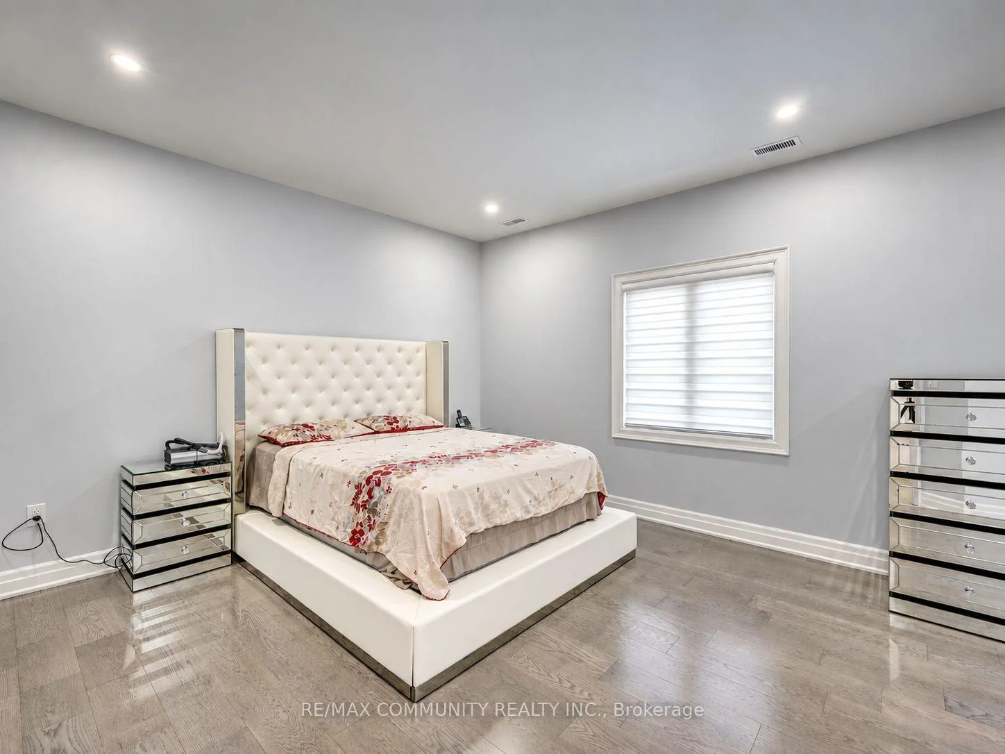 Photo 12 of 75 Havagal Crescent, Markham, Unionville — HOMEH