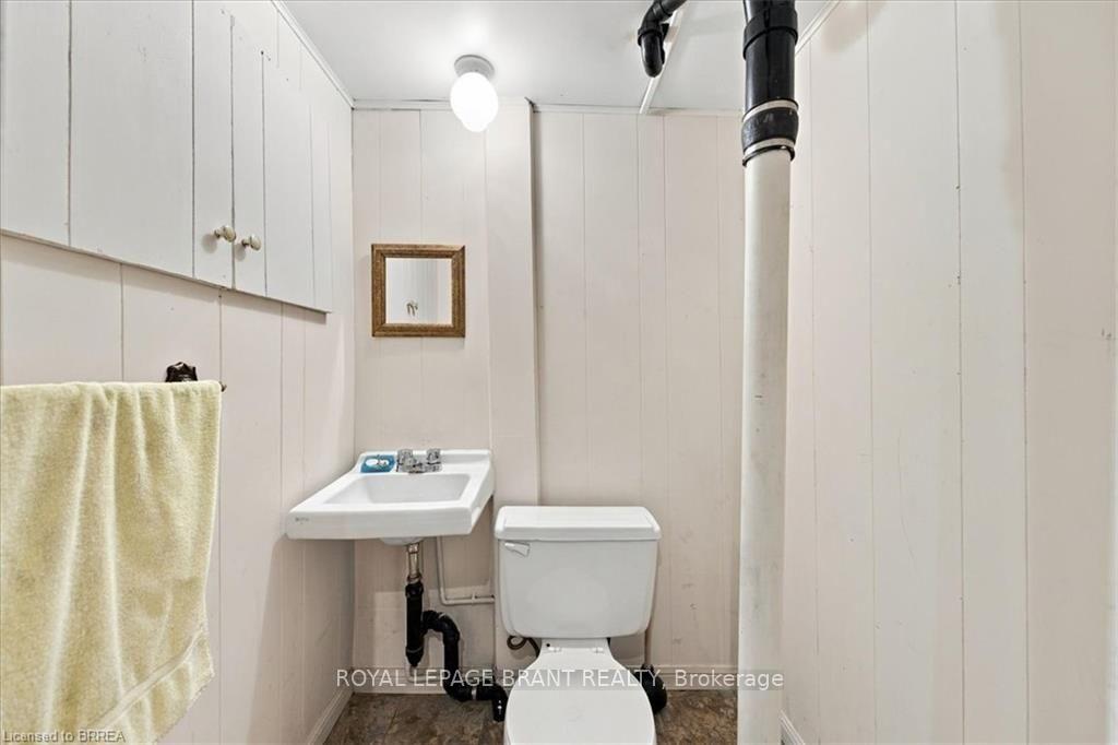 Photo 25 of 43 Cheryl Avenue, Hamilton, Macassa — HOMEH