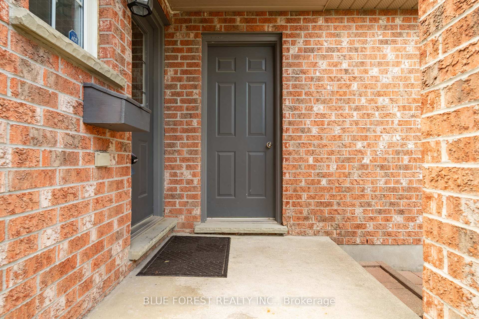 Photo 31 of 163 Emerald Road, London, South U — HOMEH