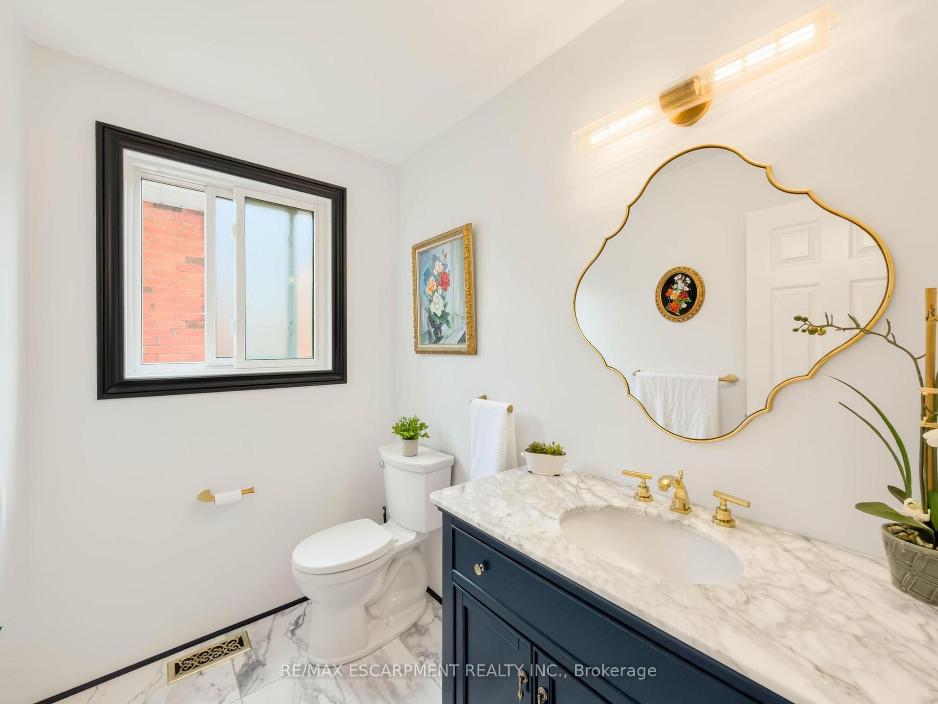 Photo 23 of 1236 Thorpe Road, Burlington, Brant — HOMEH