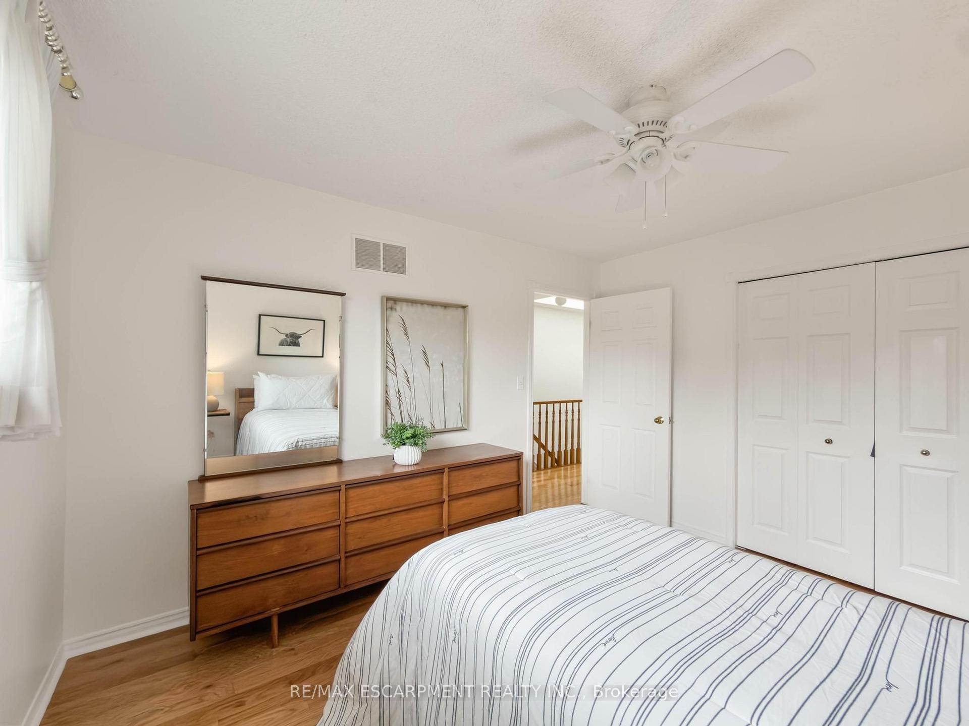 Photo 28 of 1236 Thorpe Road, Burlington, Brant — HOMEH