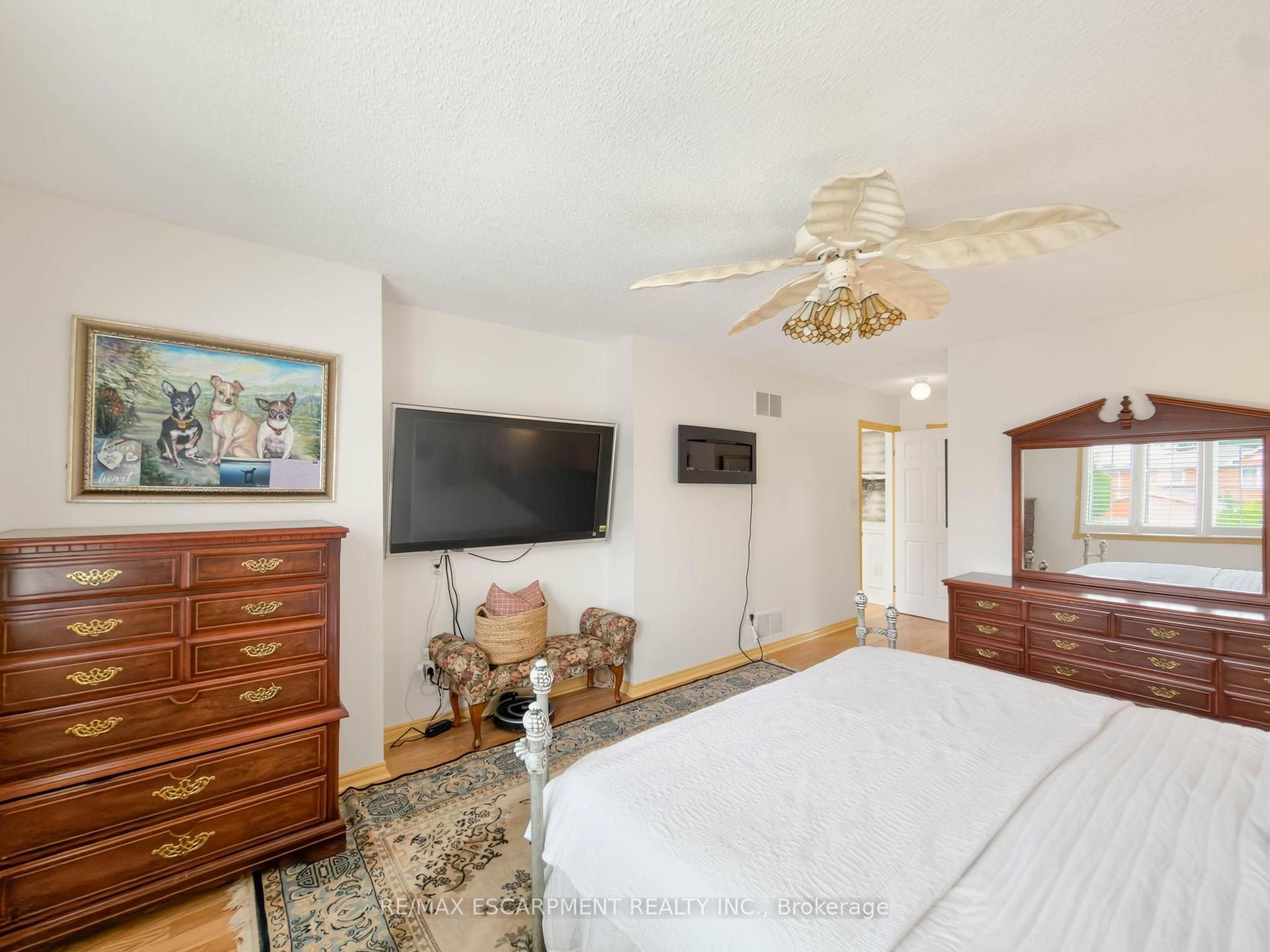 Photo 30 of 1236 Thorpe Road, Burlington, Brant — HOMEH