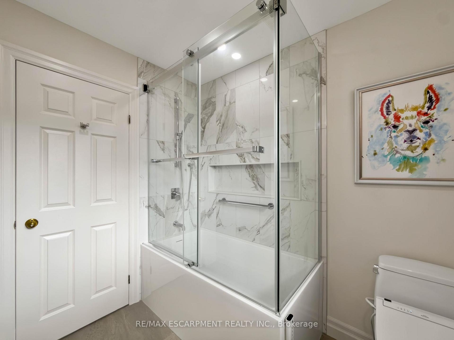 Photo 35 of 1236 Thorpe Road, Burlington, Brant — HOMEH