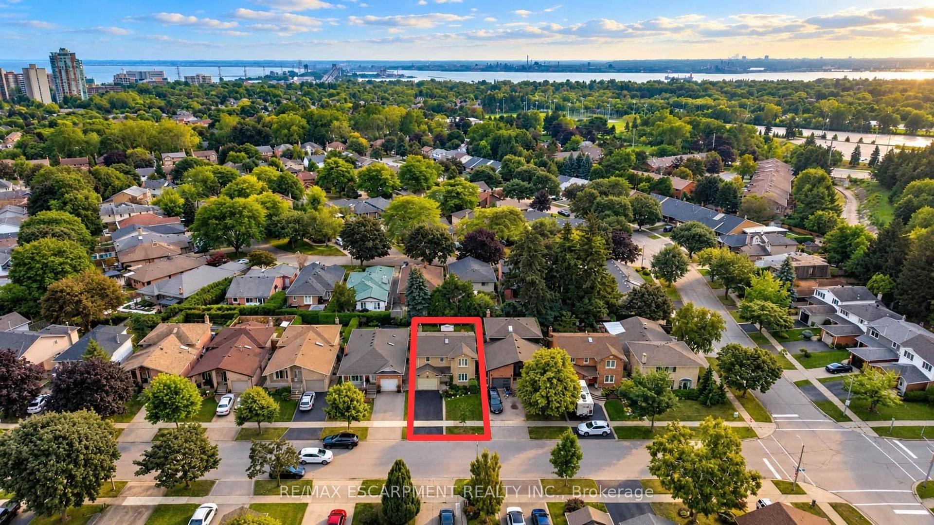 Photo 48 of 1236 Thorpe Road, Burlington, Brant — HOMEH
