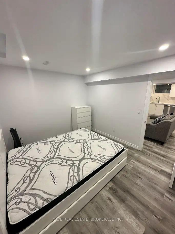 Photo 10 of Unit Basement, 2 Dumaurier Crescent, Richmond Hill, Devonsleigh — HOMEH