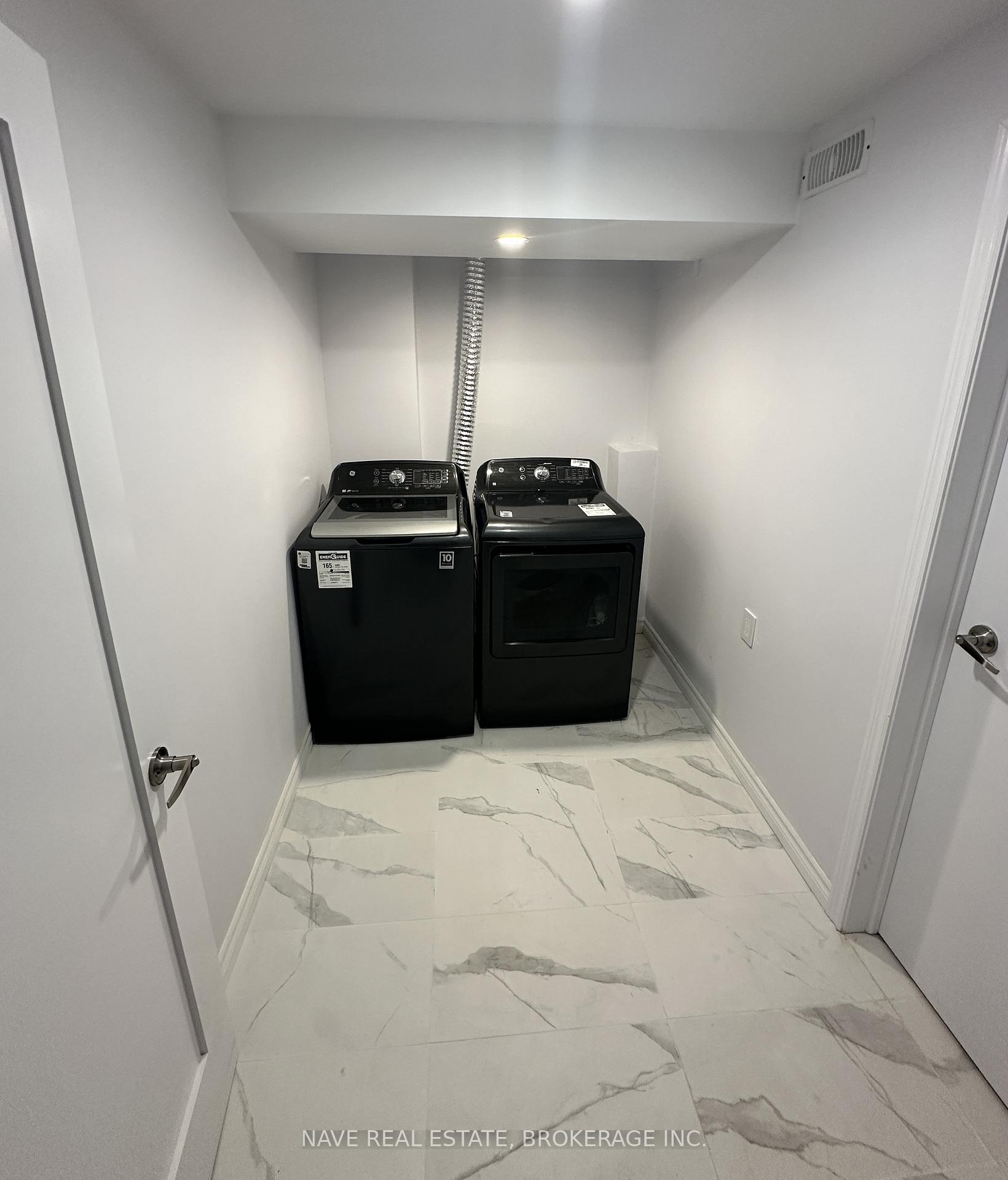 Photo 13 of Unit Basement, 2 Dumaurier Crescent, Richmond Hill, Devonsleigh — HOMEH
