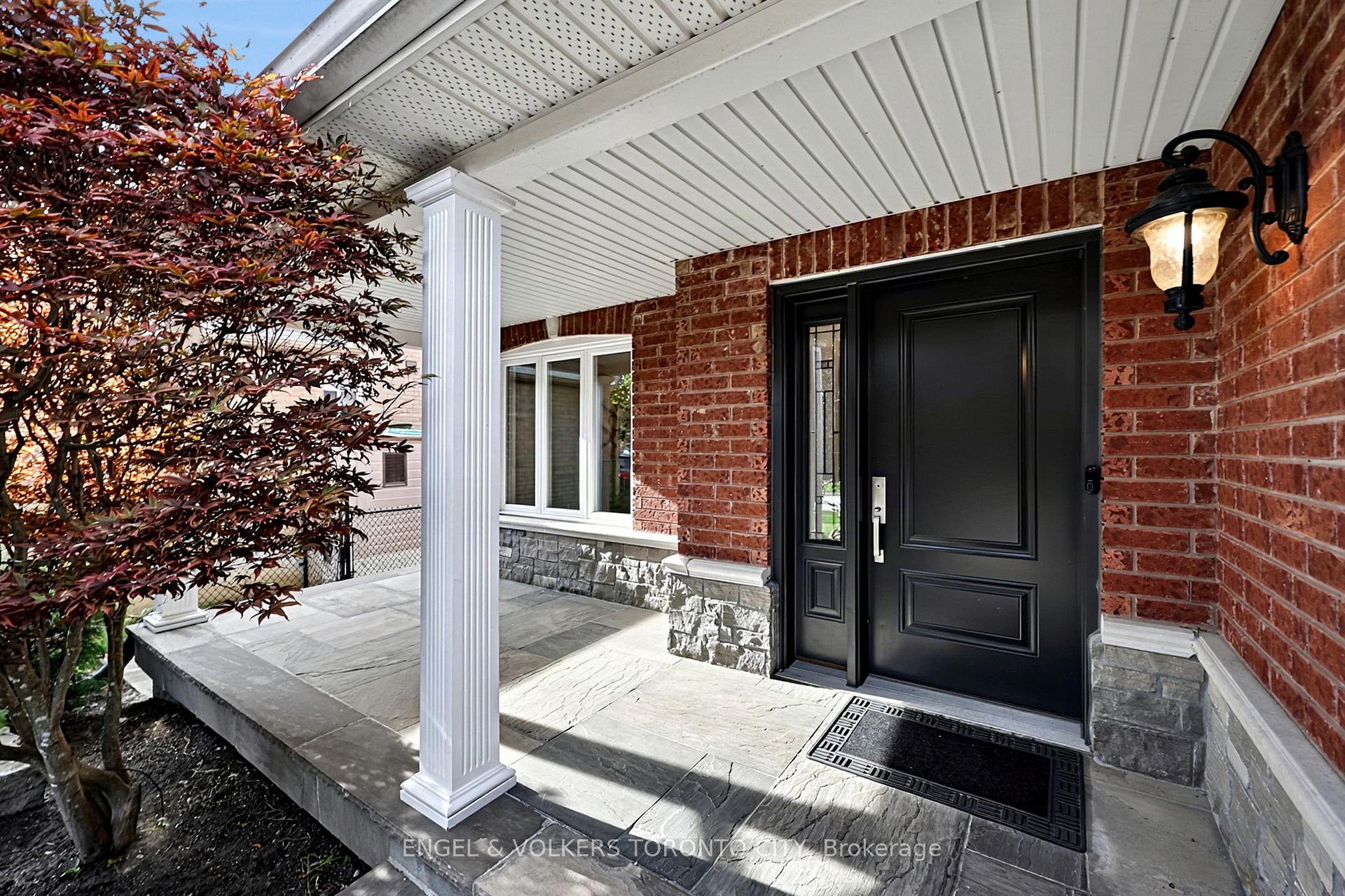 Photo 14 of 20 Speirs Road, Barrie, Holly — HOMEH
