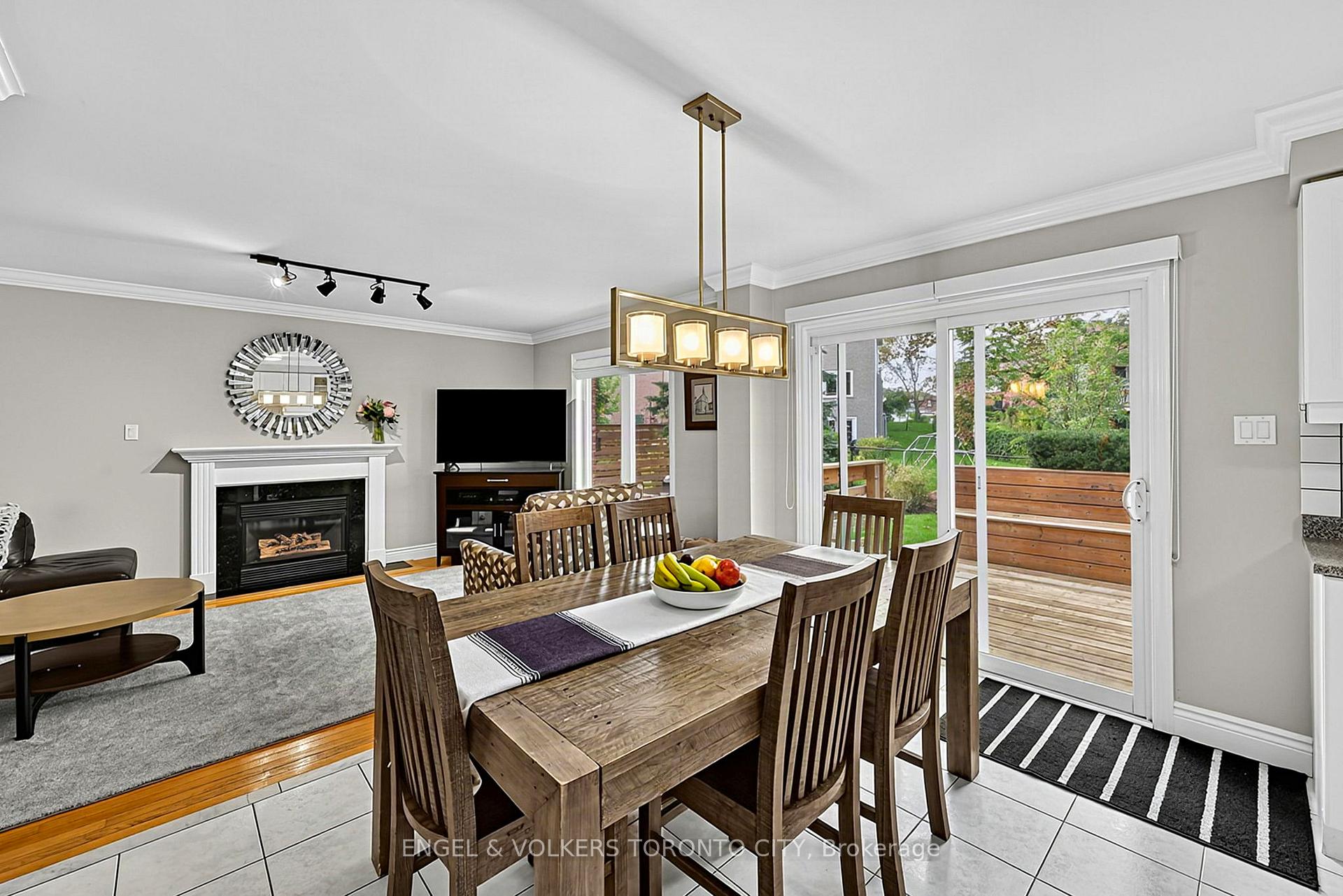 Photo 23 of 20 Speirs Road, Barrie, Holly — HOMEH