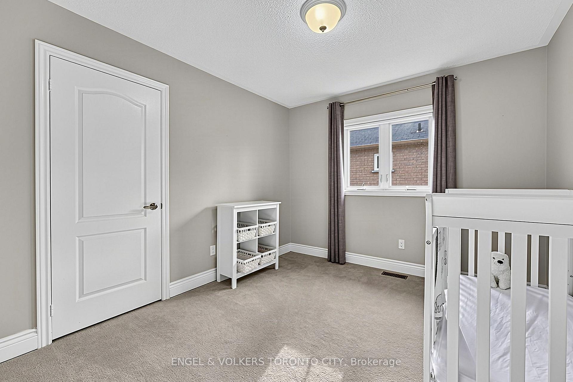 Photo 37 of 20 Speirs Road, Barrie, Holly — HOMEH