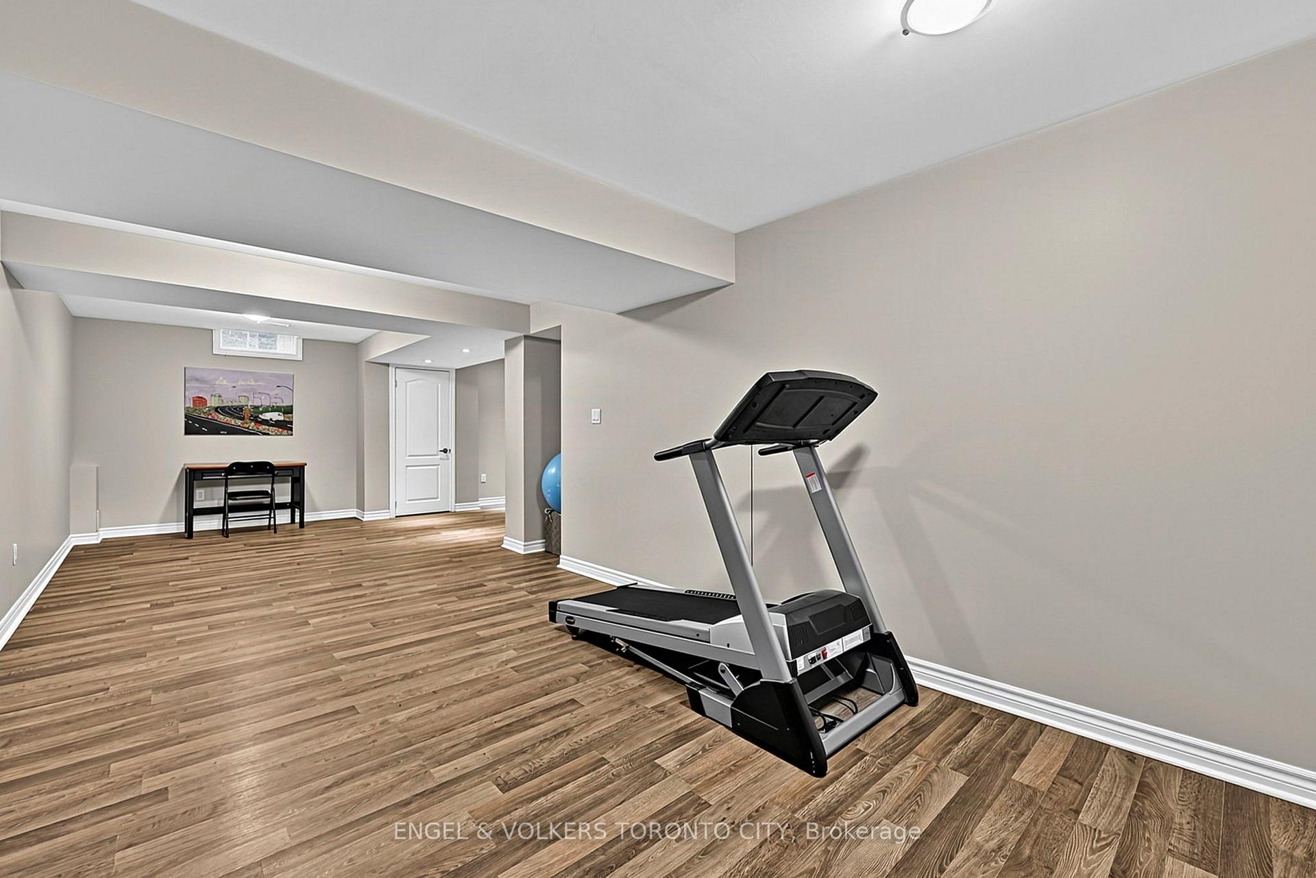 Photo 46 of 20 Speirs Road, Barrie, Holly — HOMEH