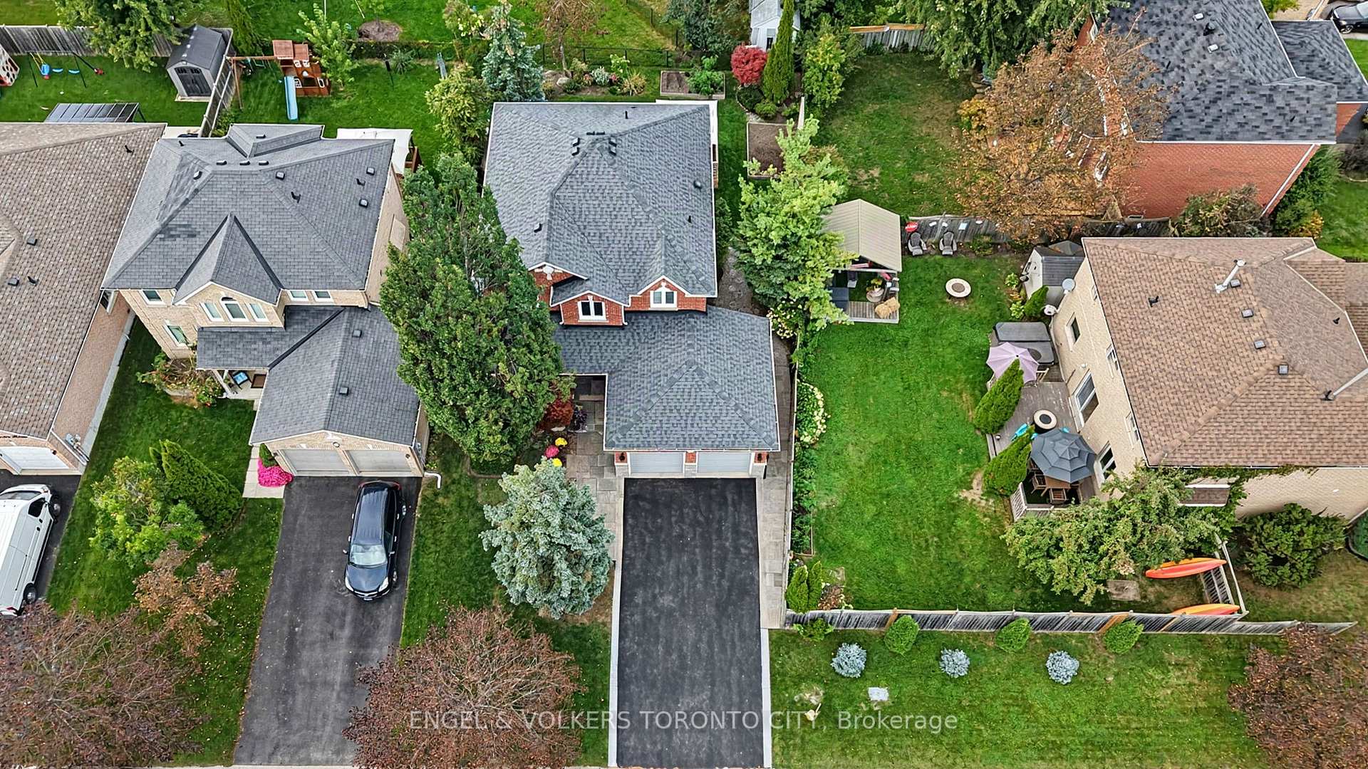 Photo 58 of 20 Speirs Road, Barrie, Holly — HOMEH