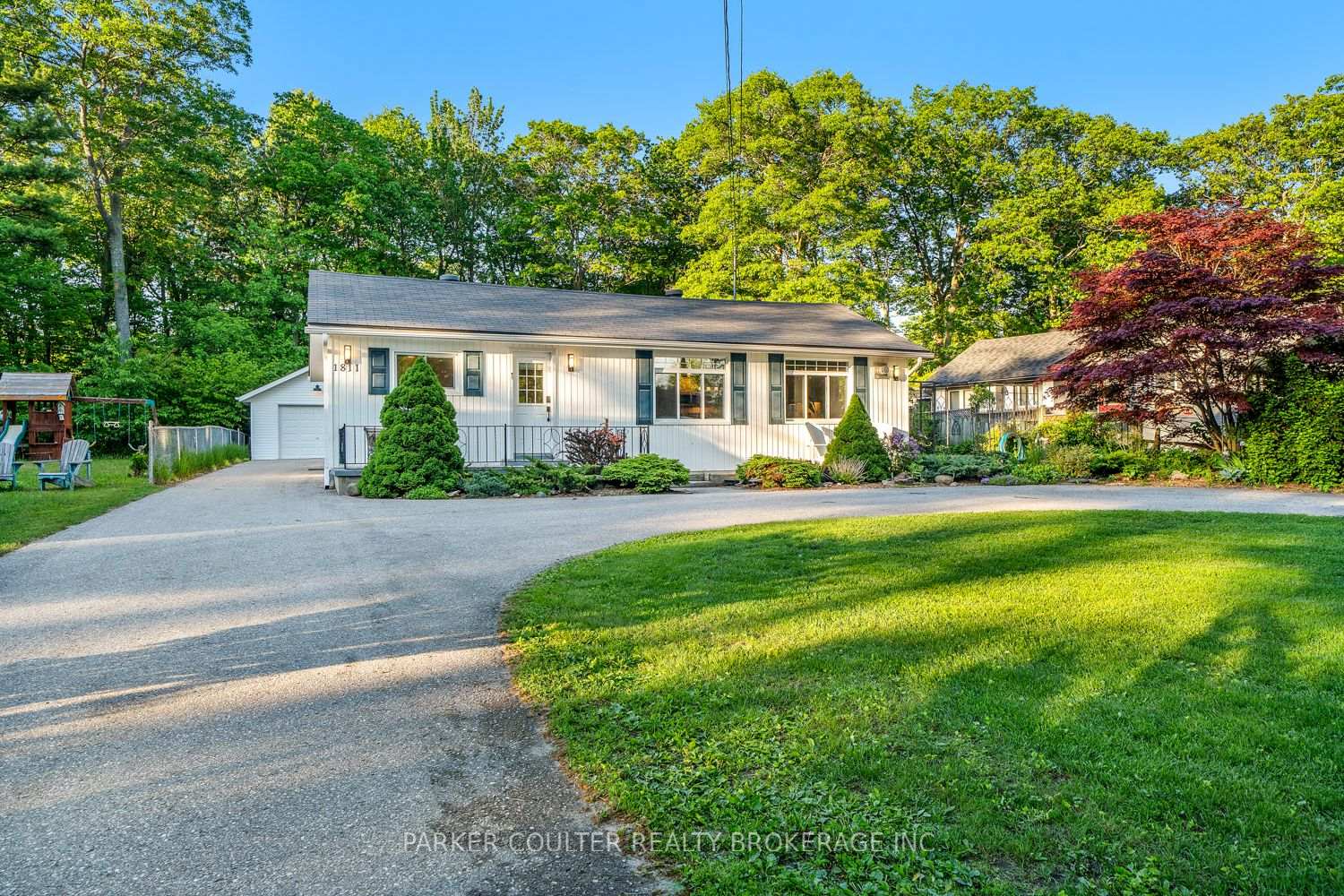 Photo 4 of 1811 Tiny Beaches Road S, Tiny, Rural Tiny — HOMEH