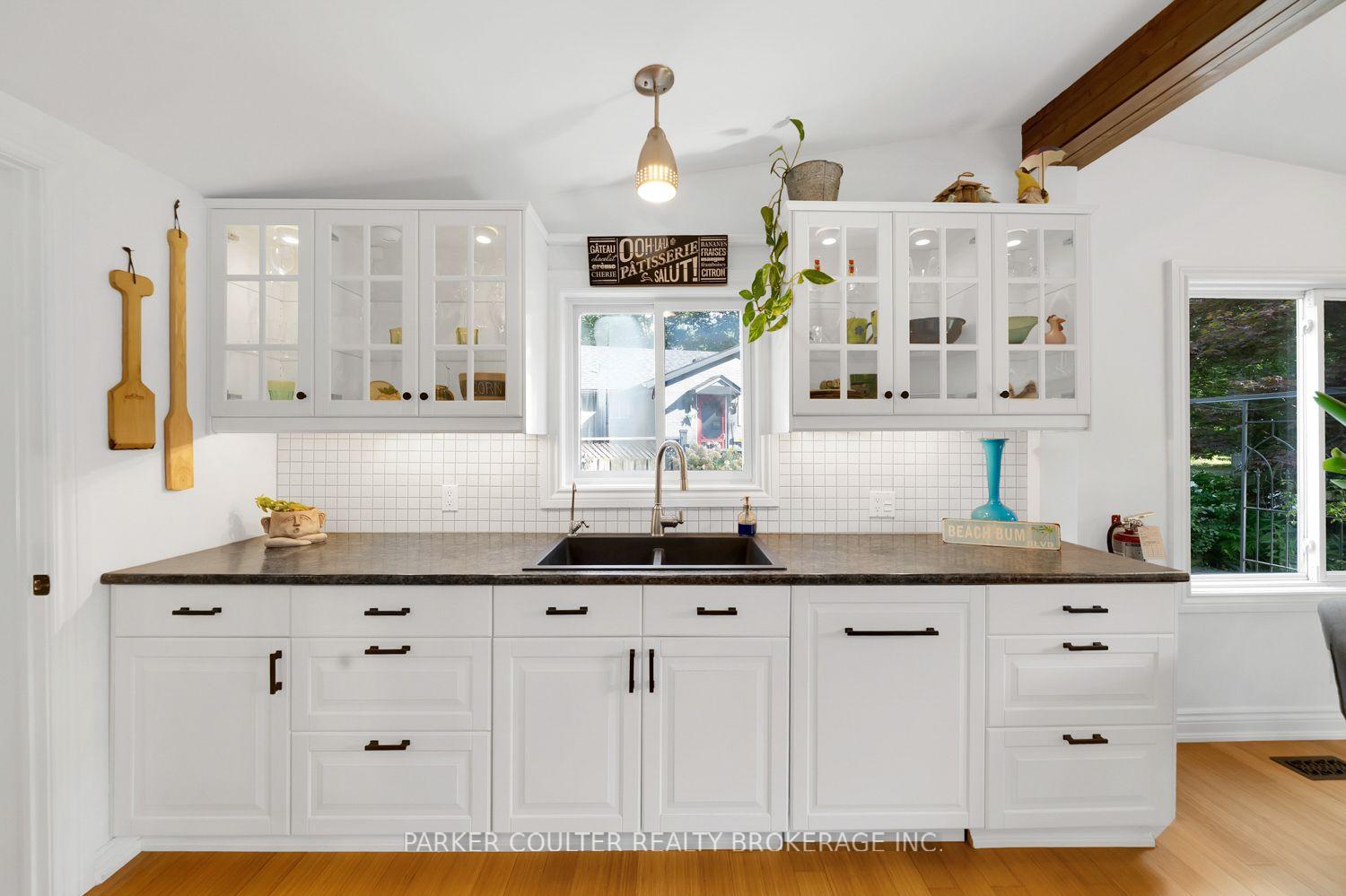 Photo 15 of 1811 Tiny Beaches Road S, Tiny, Rural Tiny — HOMEH