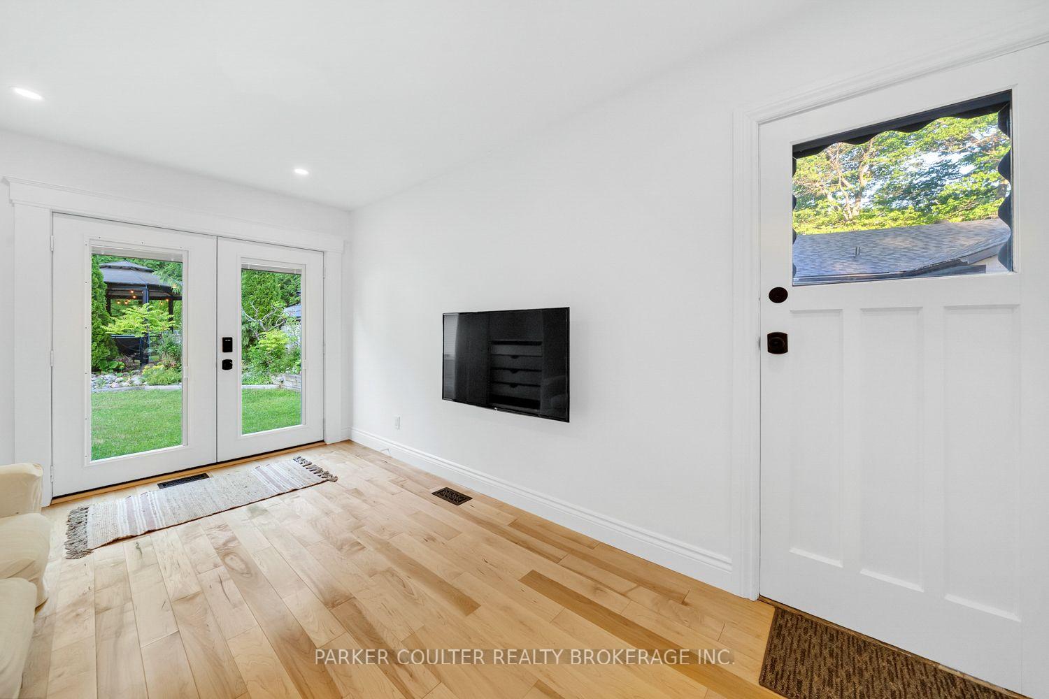 Photo 18 of 1811 Tiny Beaches Road S, Tiny, Rural Tiny — HOMEH